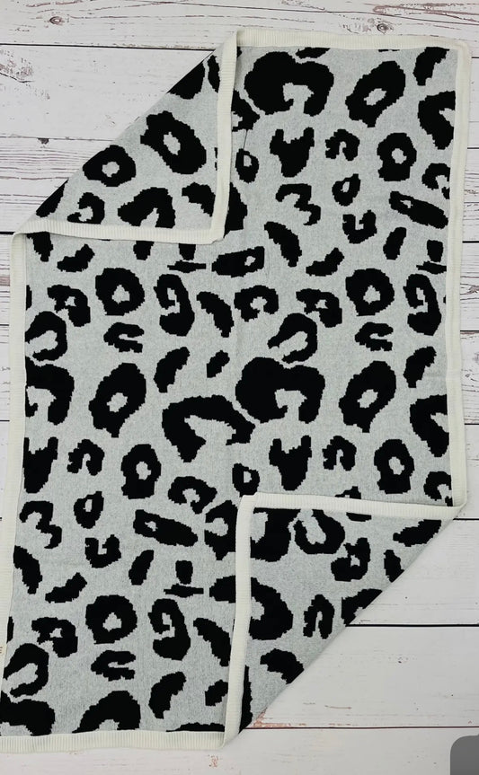 Baby Woolen Cheetah Blanket